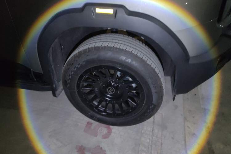 Used JETOUR Freelander 2025 1.5TD DCT Star & Moon Goddess Right Front Wheel Hub
