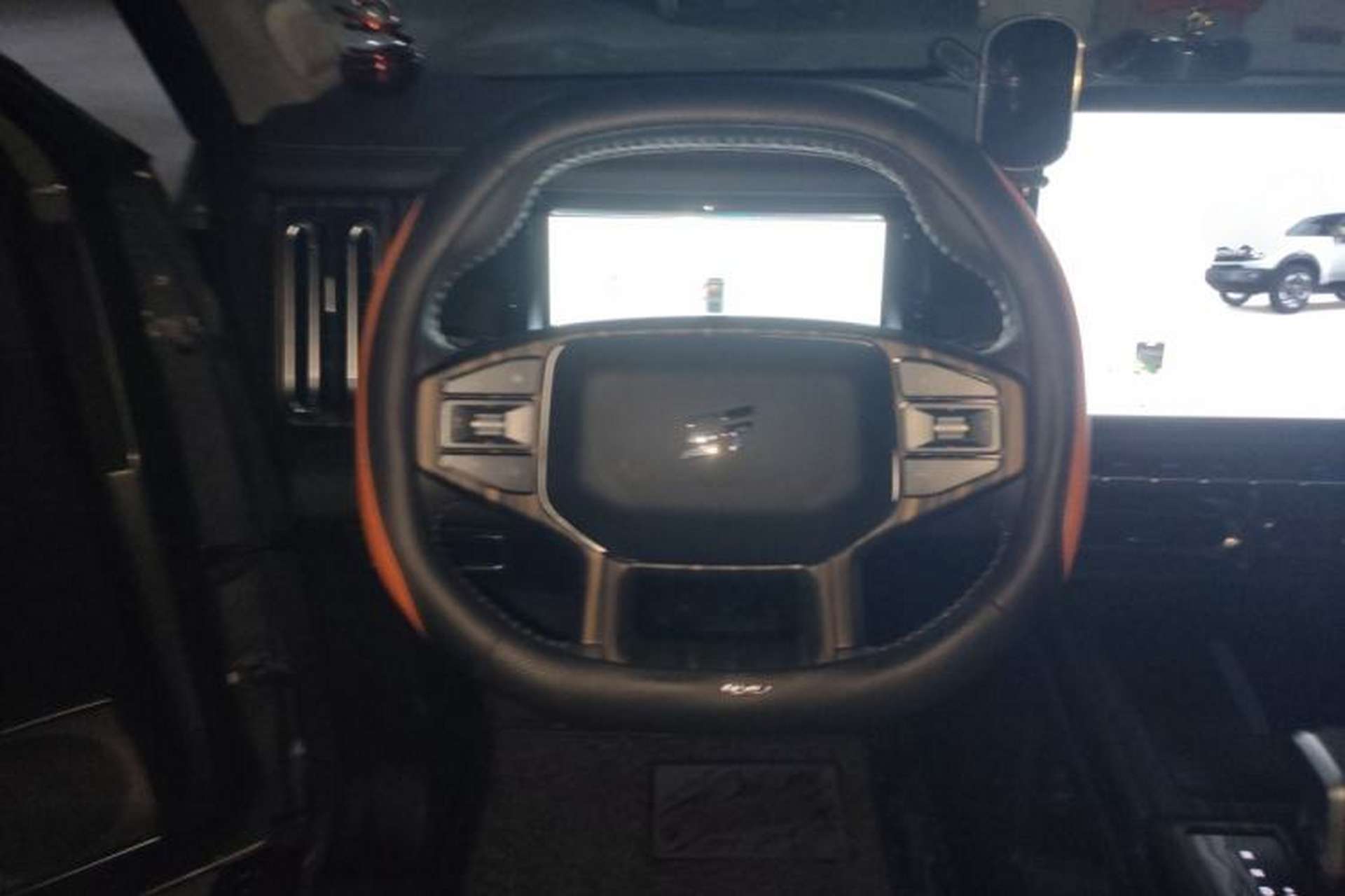 Used JETOUR Freelander 2025 1.5TD DCT Star & Moon Goddess Steering Wheel