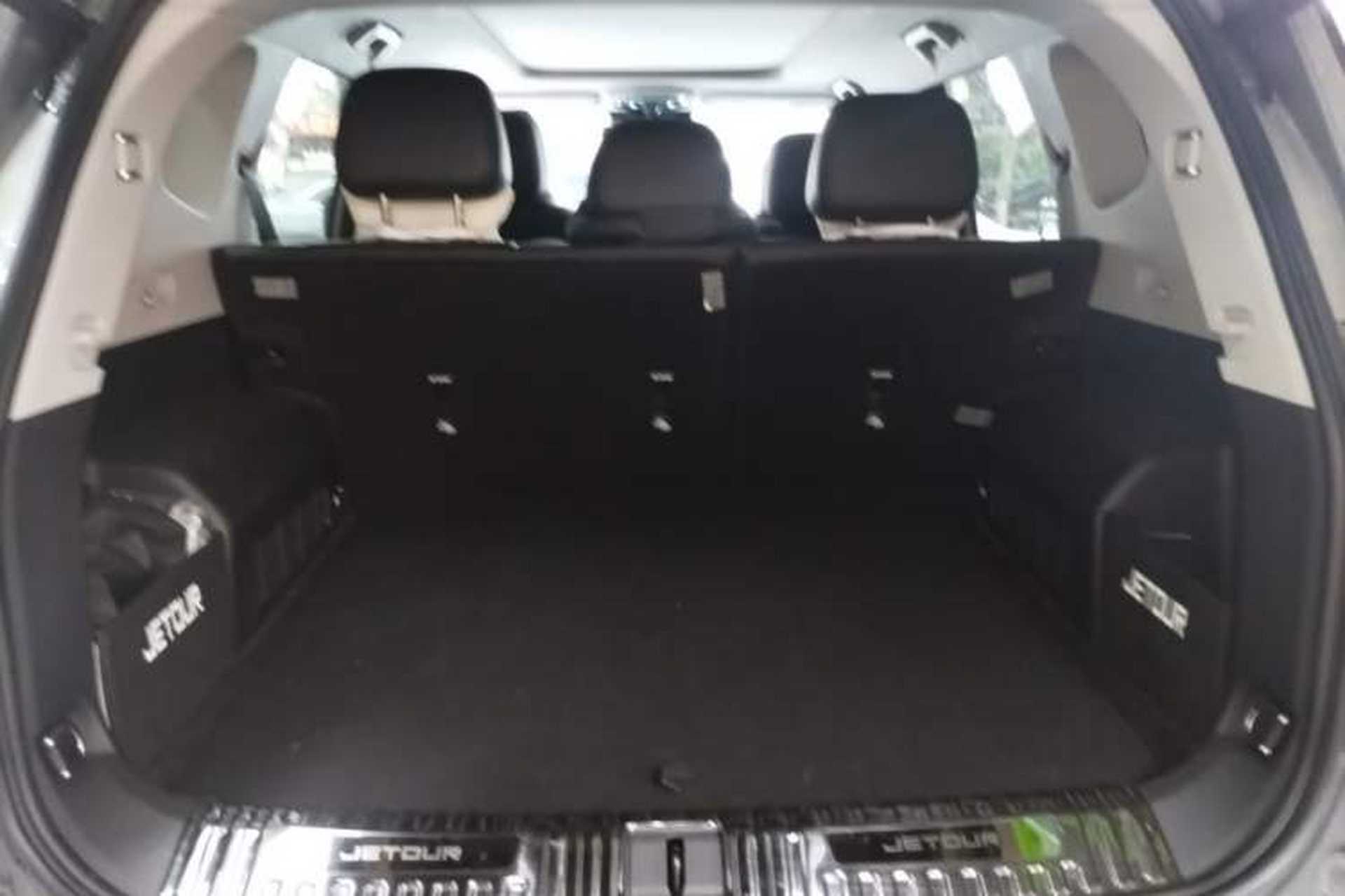 Used JETOUR Freelander 2025 1.5TD DCT Discovery Trunk