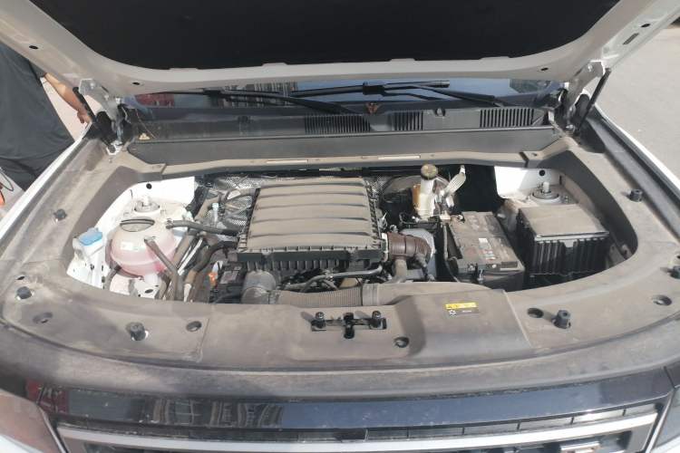 Used JETOUR Freelander 2025 1.5TD DCT Discovery Engine Bay