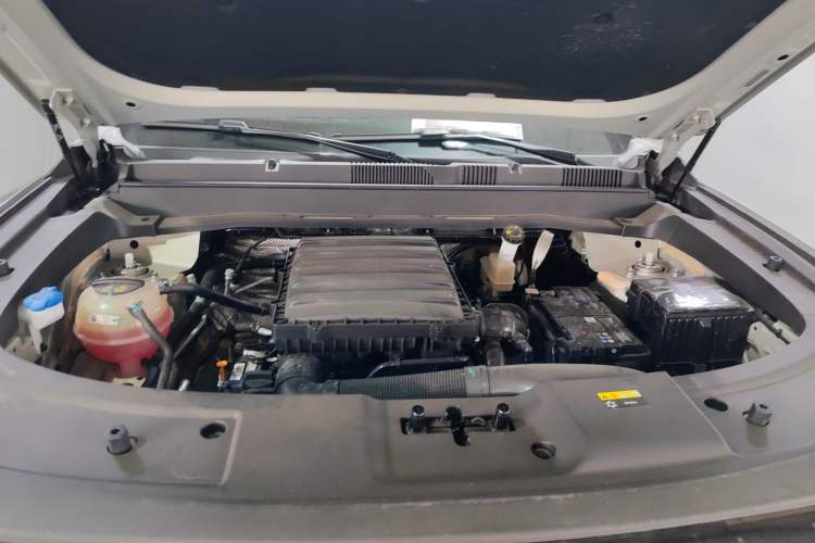 Used JETOUR Freelander 2025 1.5TD DCT Discovery Engine Bay