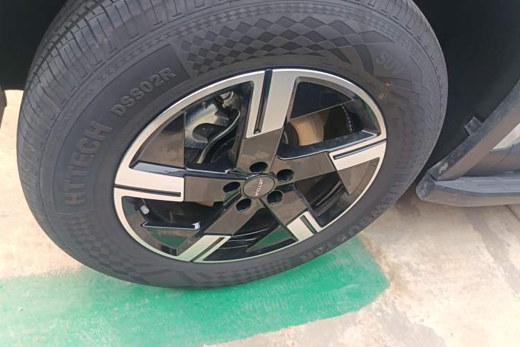 Used JETOUR Freelander 2025 1.5TD DCT Explore Left Front Wheel Hub