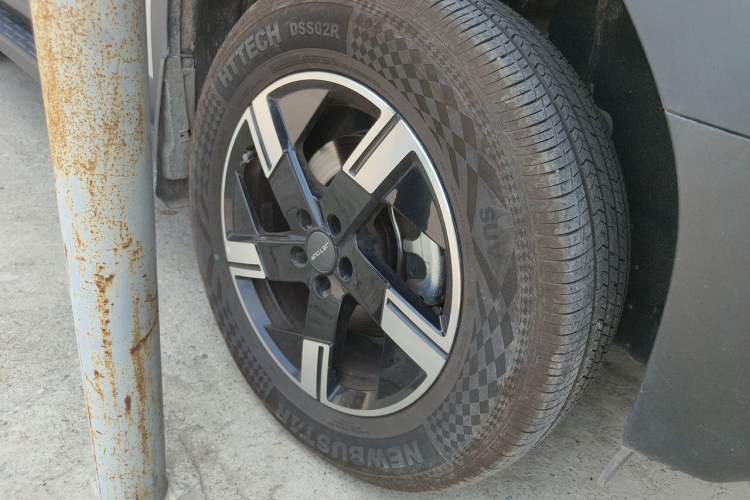 Used JETOUR Freelander 2025 1.5TD DCT Explore Right Front Wheel Hub