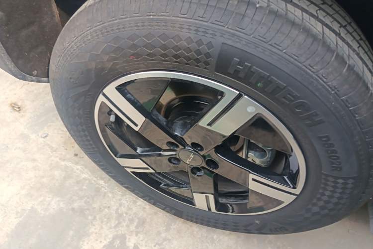 Used JETOUR Freelander 2025 1.5TD DCT Explore Right Rear Wheel Hub