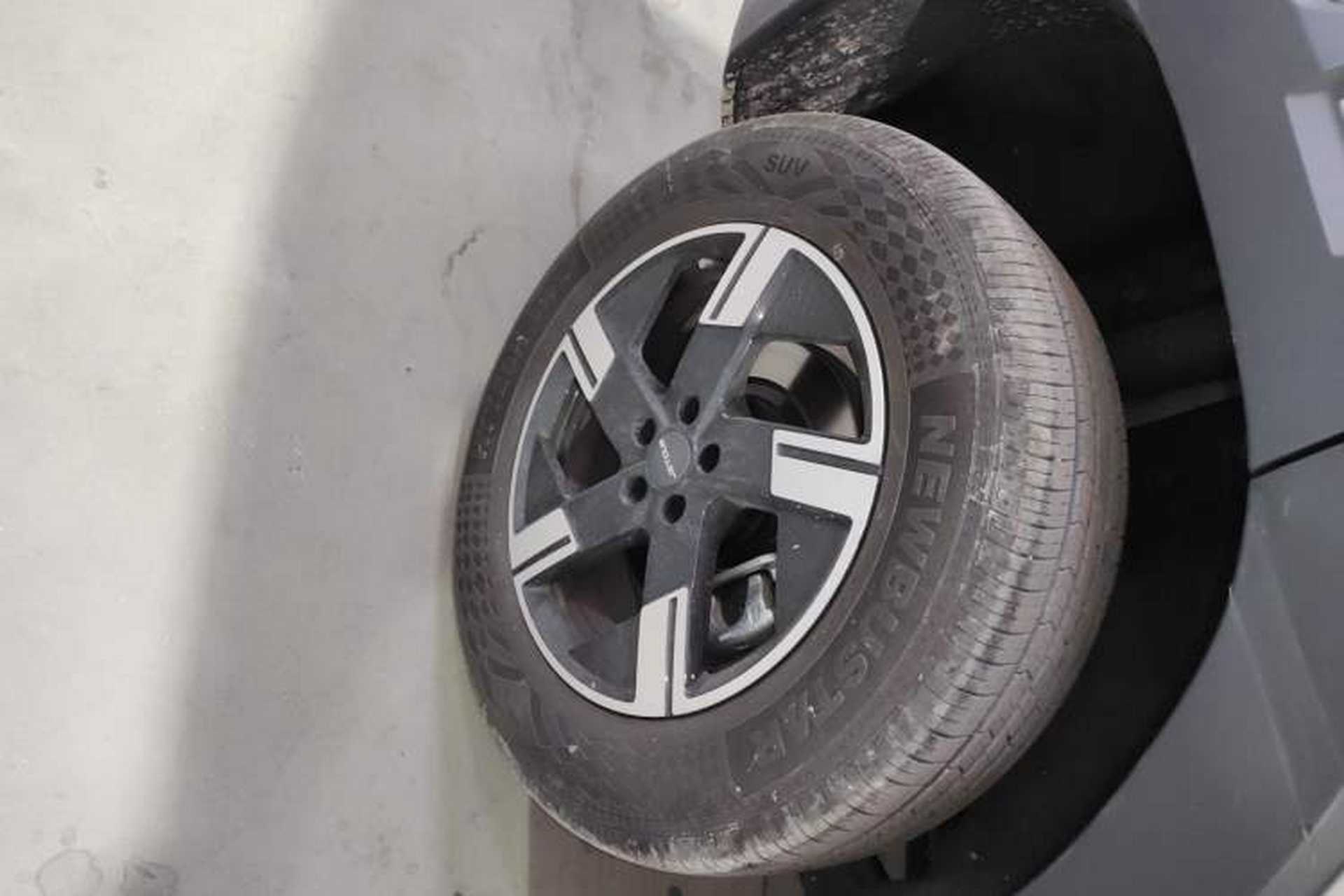 Used JETOUR Freelander 2025 1.5TD DCT Discovery Right Rear Wheel Hub