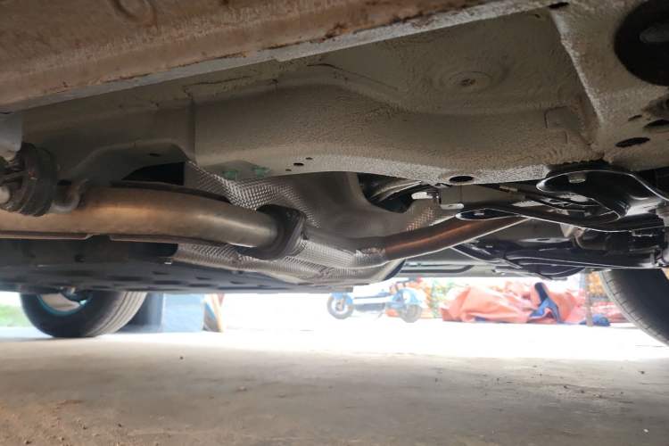 Used JETOUR Shanhai L6 2024 1.5TD DHT MAX Chassis Front Right
