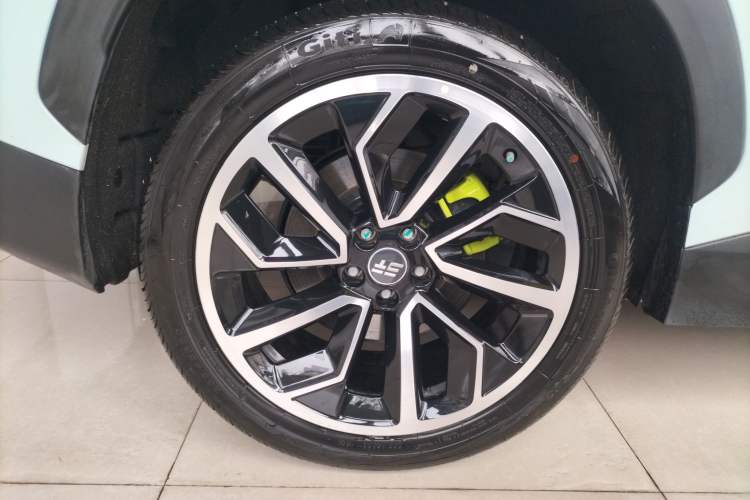 Used JETOUR Shanhai L6 2024 1.5TD DHT ULTRA Right Rear Wheel Hub