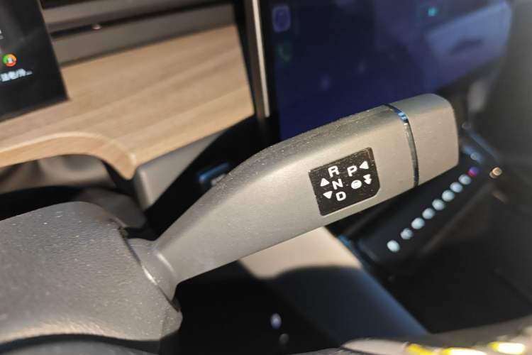 Used JETOUR Shanhai L6 2024 1.5TD DHT MAX Gear Lever
