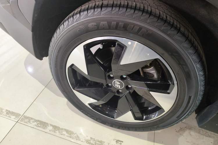 Used JETOUR Shanhai L6 2024 1.5TD DHT ULTRA Exterior 3
