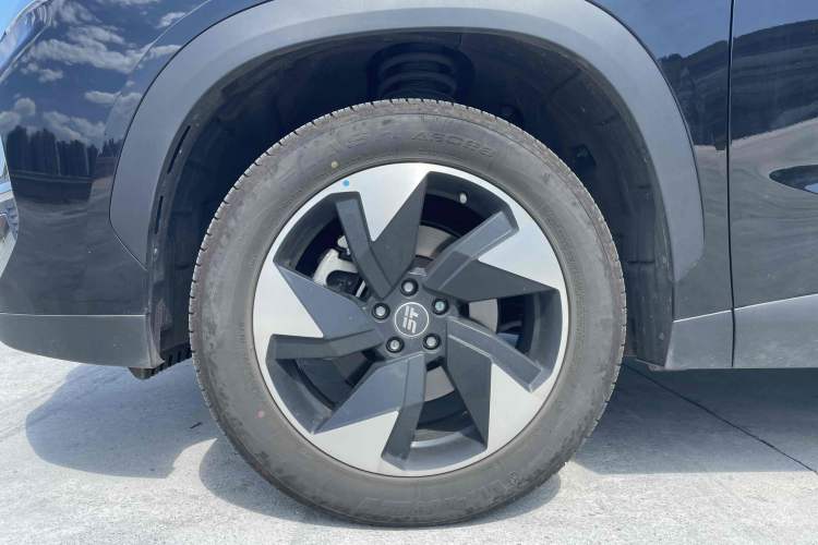 Used JETOUR Shanhai L6 2024 1.5TD DHT ULTRA Exterior 8