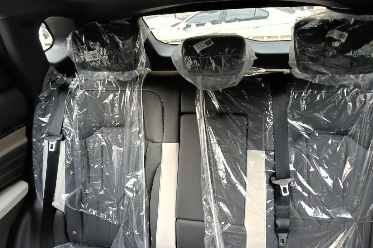 Used JETOUR Shanhai L6 2024 1.5TD DHT ULTRA Interior 6