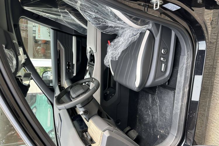 Used JETOUR Shanhai L6 2024 1.5TD DHT ULTRA Left Front Seat