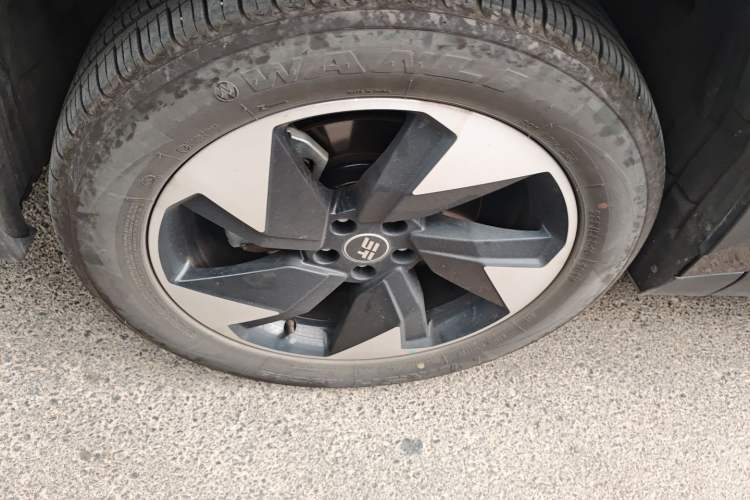 Used JETOUR Shanhai L6 2024 1.5TD DHT ULTRA Left Front Wheel Hub