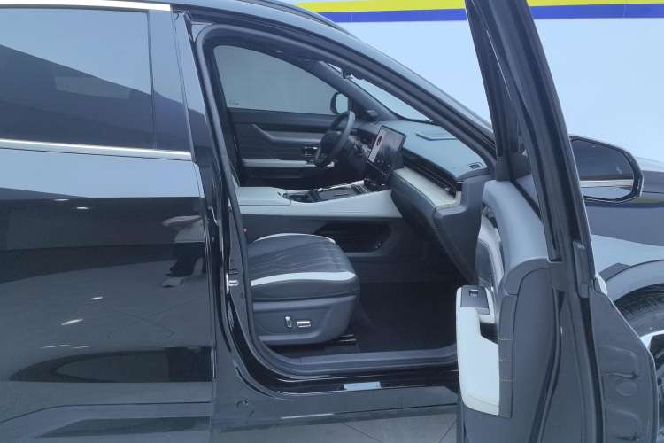 Used JETOUR Shanhai L6 2024 1.5TD DHT ULTRA Right Front Seat