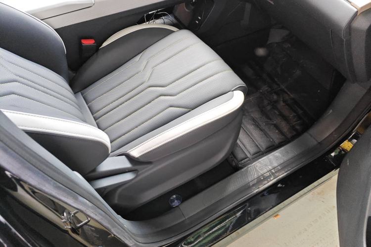 Used JETOUR Shanhai L6 2024 1.5TD DHT MAX Right Front Seat