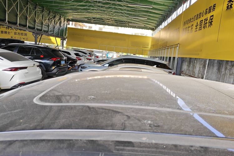 Used JETOUR Shanhai L6 2024 1.5TD DHT MAX Roof