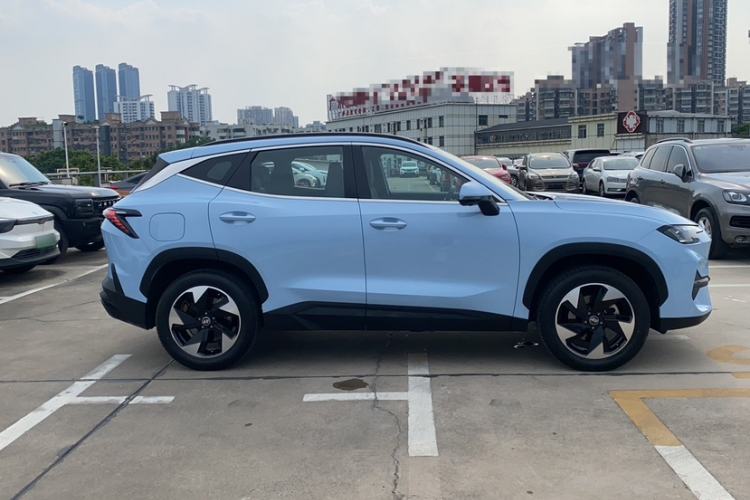 Used JETOUR Shanhai L6 2024 1.5TD DHT ULTRA Exterior 2