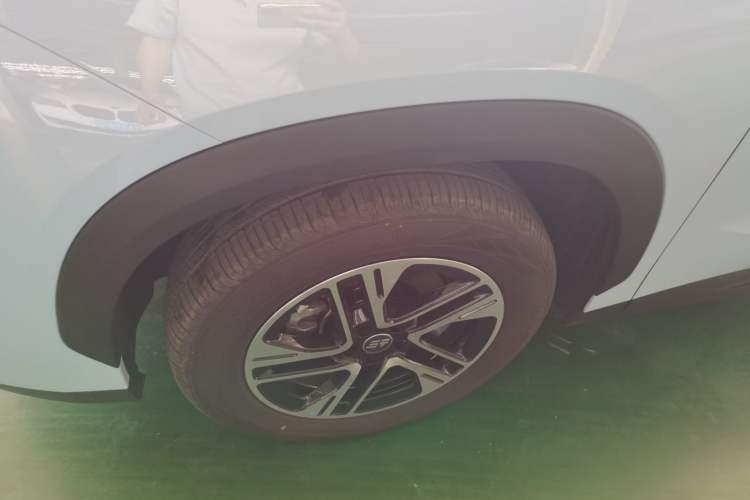 Used JETOUR Shanhai L6 2024 1.5TD DHT MAX Left Front Wheel Hub