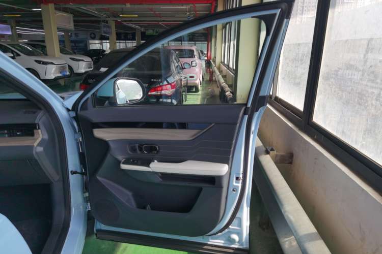 Used JETOUR Shanhai L6 2024 1.5TD DHT MAX Right Front Door Interior