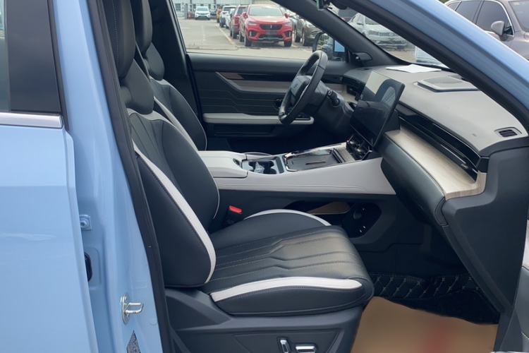 Used JETOUR Shanhai L6 2024 1.5TD DHT ULTRA Right Front Seat
