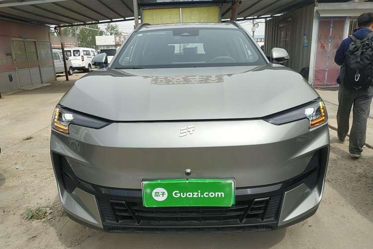 Used JETOUR Shanhai L6 2024 1.5TD DHT ULTRA Exterior 1