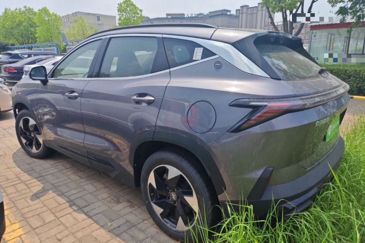 Used JETOUR Shanhai L6 2024 1.5TD DHT ULTRA Exterior 5