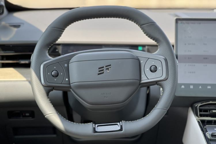 Used JETOUR Shanhai L6 2024 1.5TD DHT ULTRA Interior 2