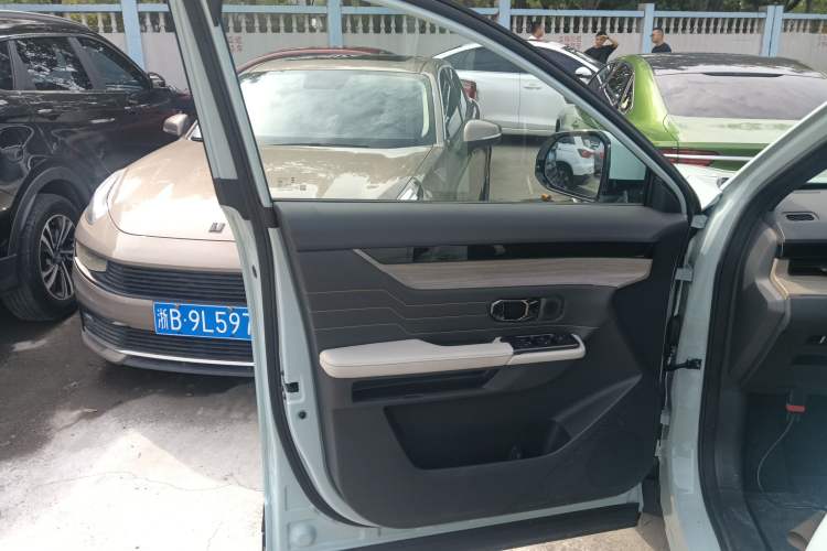 Used JETOUR Shanhai L6 2024 1.5TD DHT MAX Left Front Door Interior
