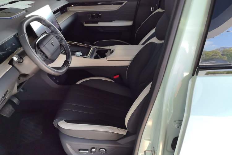 Used JETOUR Shanhai L6 2024 1.5TD DHT ULTRA Left Front Seat