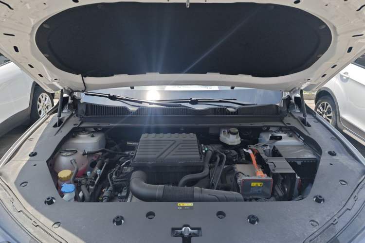 Used JETOUR Shanhai L6 2024 1.5TD DHT MAX Engine Bay