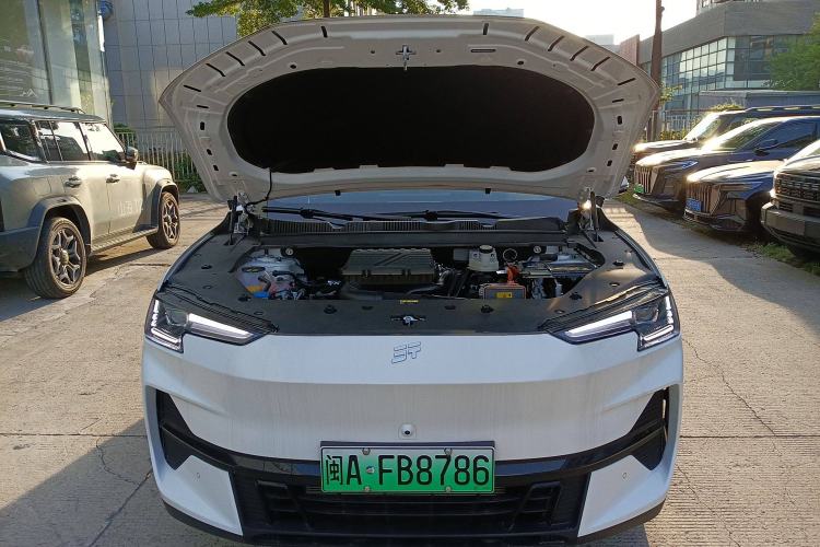 Used JETOUR Shanhai L6 2024 1.5TD DHT ULTRA Engine Bay