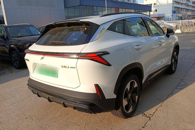 Used JETOUR Shanhai L6 2024 1.5TD DHT ULTRA Exterior 3