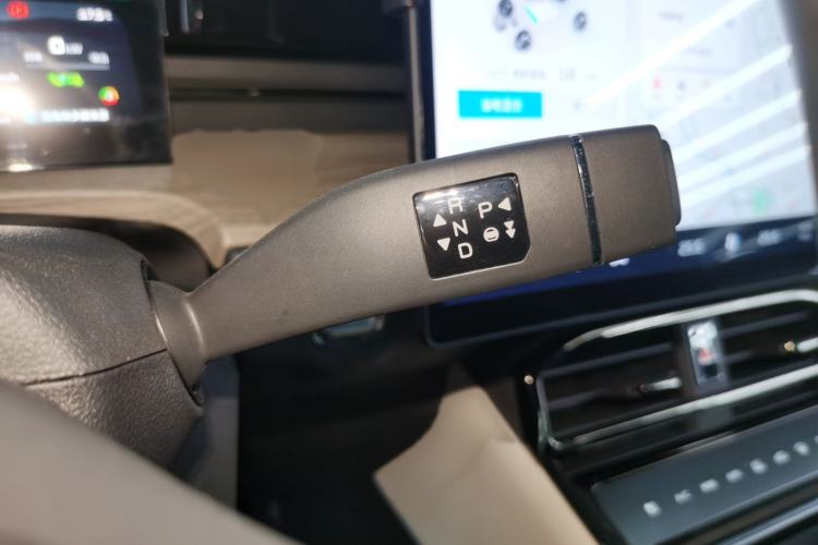 Used JETOUR Shanhai L6 2024 1.5TD DHT MAX Gear Lever