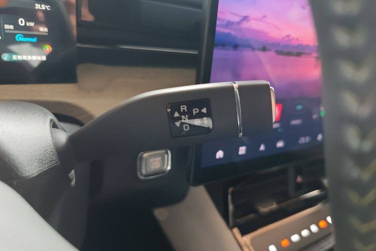 Used JETOUR Shanhai L6 2024 1.5TD DHT MAX Gear Lever