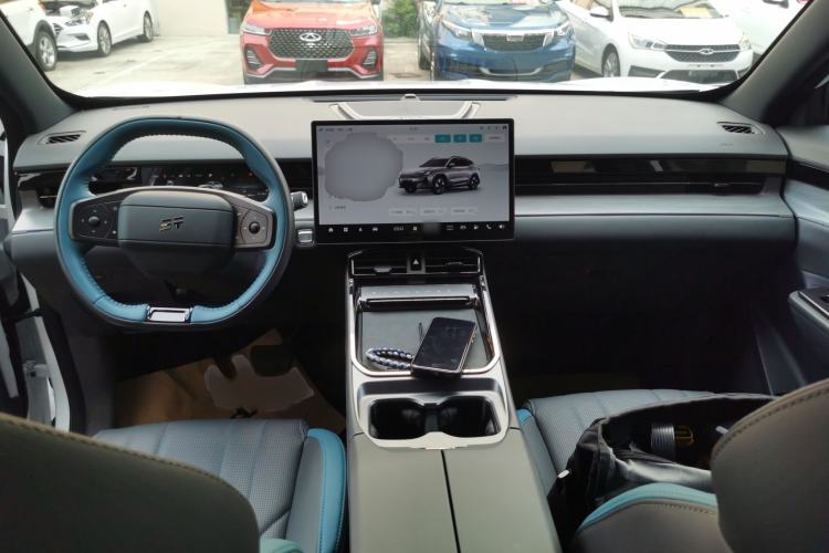 Used JETOUR Shanhai L6 2024 1.5TD DHT MAX Interior 2