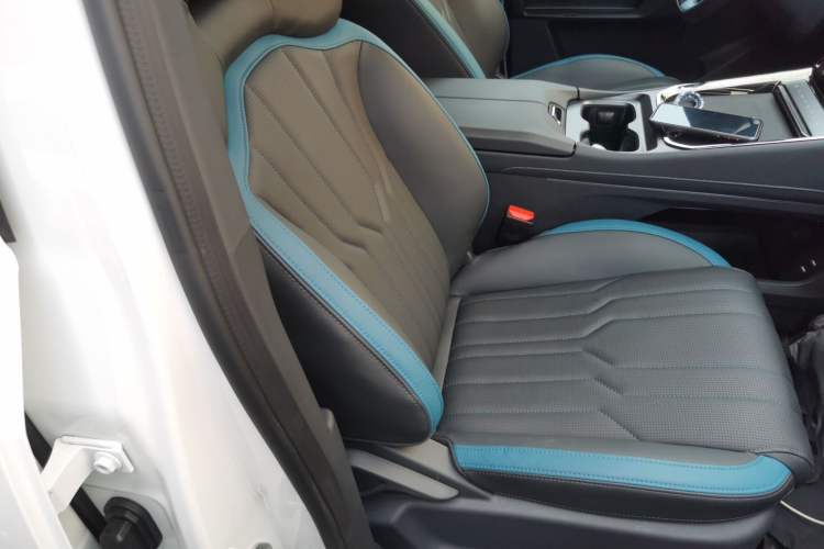 Used JETOUR Shanhai L6 2024 1.5TD DHT MAX Right Front Seat