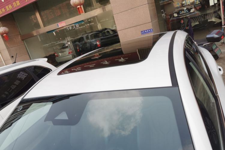 Used JETOUR Shanhai L6 2024 1.5TD DHT MAX Roof
