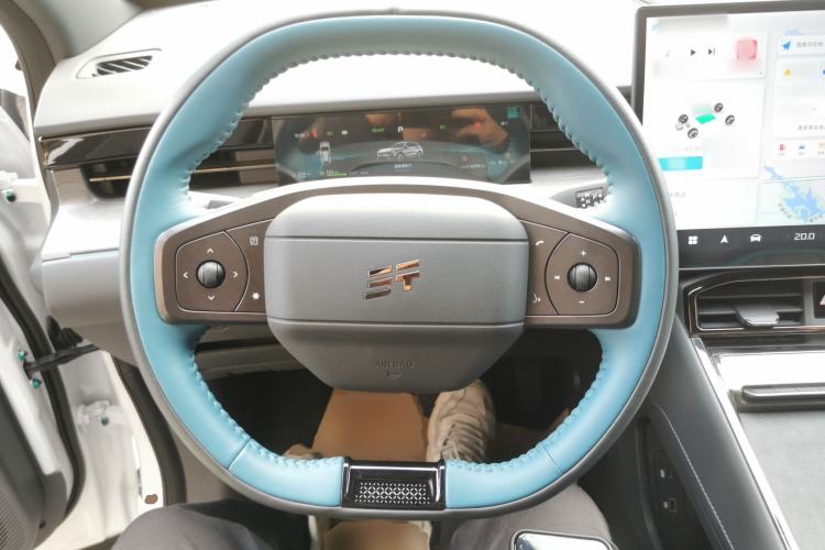 Used JETOUR Shanhai L6 2024 1.5TD DHT MAX Steering Wheel