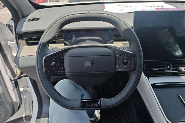 Used JETOUR Shanhai L6 2024 1.5TD DHT MAX Steering Wheel