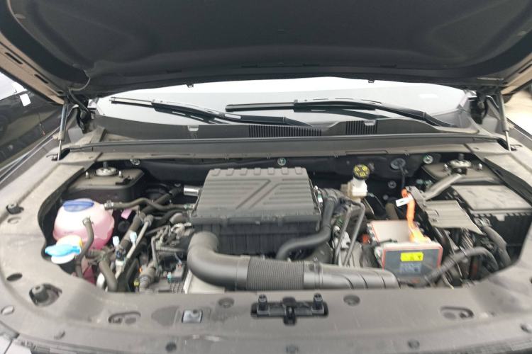 Used JETOUR Shanhai L7 2024 1.5T 120km ULTRA 7-Seater Engine Bay