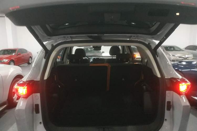 Used JETOUR Shanhai L7 2024 1.5T 120km ULTRA 7-Seater Trunk