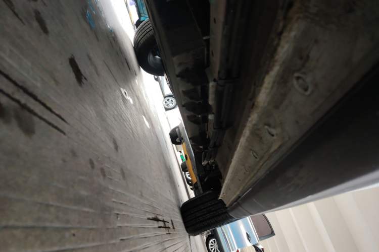 Used JETOUR Shanhai L7 2024 1.5T 120km MAX 5-Seater Left Side Sill
