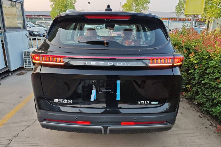 Used JETOUR Shanhai L7 2024 1.5T 120km MAX 5-Seater Exterior 3