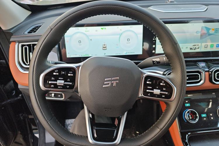 Used JETOUR Shanhai L7 2024 1.5T 120km MAX 5-Seater Steering Wheel