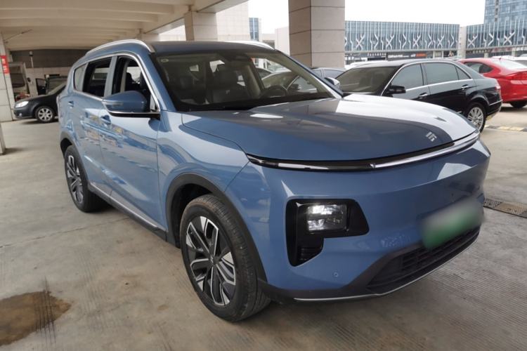 Used JETOUR Shanhai L7 2024 1.5T 120km ULTRA 7-Seater Front Right 45 Deg