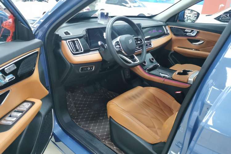 Used JETOUR Shanhai L7 2024 1.5T 120km MAX+ 7-Seater Interior 3