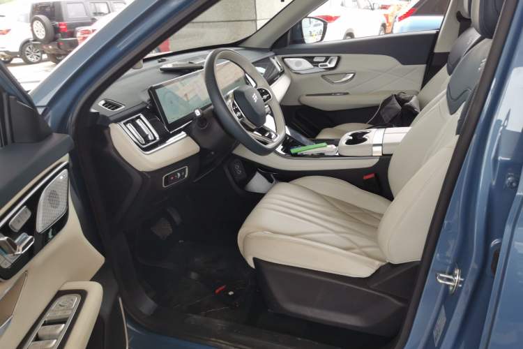 Used JETOUR Shanhai L7 2024 1.5T 120km ULTRA 7-Seater Left Front Seat
