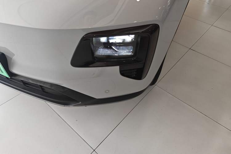 Used JETOUR Shanhai L7 2024 1.5T 120km ULTRA 7-Seater Left Front Headlight