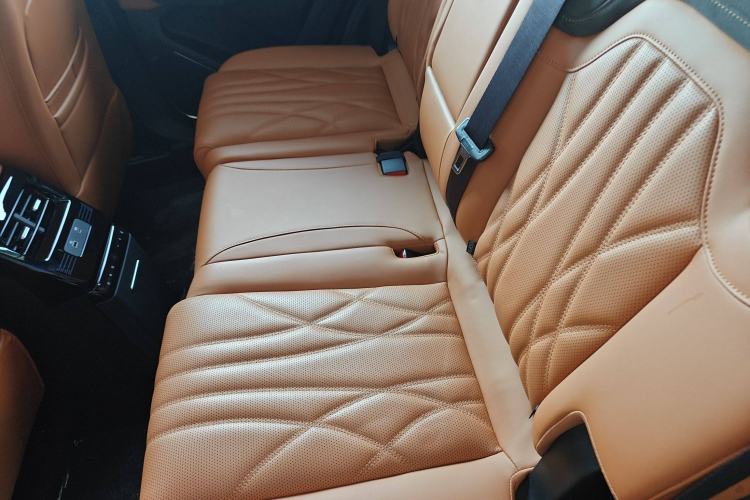 Used JETOUR Shanhai L7 2024 1.5T 120km ULTRA 7-Seater Left Rear Seat