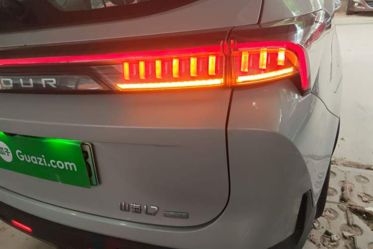 Used JETOUR Shanhai L7 2024 1.5T 120km ULTRA 7-Seater Right Rear Taillight